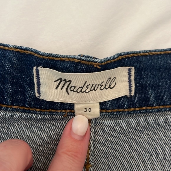 Madewell denim shorts - Picture 3 of 3
